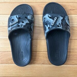 Camo Gray/Black Crocs Slides size 7 men’s and size 9 women’s